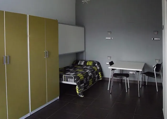 Hotel Juvenil Ulia *